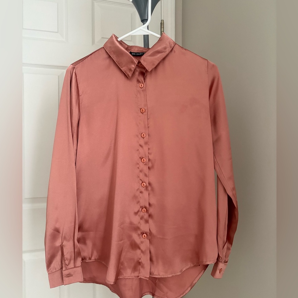 Elegant Satin Blouse in Rose